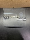 Samsung Gear Vr With Controller  Powered By Oculus  Msrp 129 99  New In Box