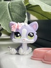 Authentic littlest Pet Shop  2033 baby Kitty Cat Kitten purple White meow Manor