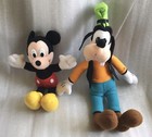 Disney Lot 9  Mickey Mouse   12  Goofy Bean Bag Plush Applause