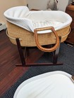 Design Dua Natural Moses Bassinet W Stand   Changing Basket W Liners And Sheets