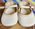Vintage Baby Shoes Lot 2 Pairs White Lace Up Boots   Mary Janes Keepsake Display
