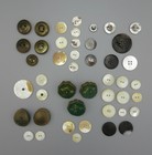 Vintage Button Lot Of 45 Buttons Metal W mirror Back  Wood cast abalone mop