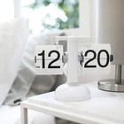 Flip Desk Clock    Retro Design Auto Flip  Battery Powered  Internal Gear Drive 