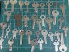 60 Flat Steel Keys Vintage Old Banks Locks Padlocks Tool Box Cam Mailbox Lot