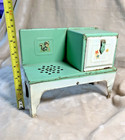 Antique Old Litttle Green Metal Stove W Oven For Display Child s Toy Vintage