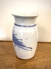 Vintage Art Pottery Vase 8 5   x 4 5   