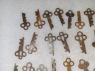 Lot Of 50 Vintage Skeleton Key Flat Padlock Keys Lot 2