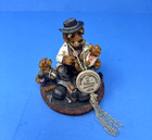 Vintage Barkley Crossing Dogs Paws I Care Golden Retriever Doctor Figurine 2000