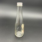 Vtg H j  Heinz Malt Vinegar  h-262 Bottle W  Original Label