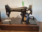 Vintage 1925 Model 99 Singer Portable Sewing Machine  Carrying Case And Manual