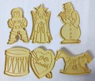 58 Vintage Cookie Cutters Christmas Spaceman Bear   More Stanley Chilton Wilton