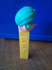 Vintage No Feet Pez Dispenser - Genie Maharaja Dispenser - Us Patent 3 410 455
