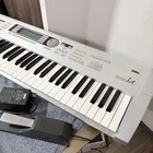 Korg Triton Le 61 Key Synthesizer Workstation With Soft Case Damper Pedal
