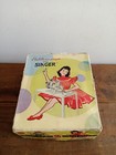 Singer 20 Sewhandy Child Toy Sewing Machine With Box And Manual - French Version