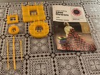 Vtg Crafting Flower Loom Studio Twelve Square Round Multi Fleur Instructions