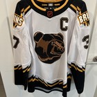 Patrice Bergeron Boston Bruins Signed Pooh Bear Official Hockey Jersey Coa