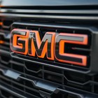 2020-2027 Gmc Sierra Hd Illuminated Grille Emblem Amber   White Led Color