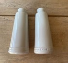 Le Creuset Stoneware Signature 10 Oz Oil   Vinegar Set  Meringue ivory  New  Nib