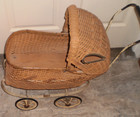 Antique Victorian 1900 s Wicker Baby Doll Carriage 10  Wide  18  Long 23  Tall