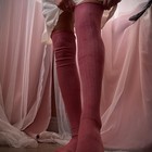 1930s Hand Dyed Rhubarb Cotton Socks