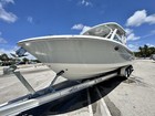 2020 Robalo R317 Dual Console