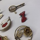 Lot Of 7 Vintage - Modern Mix - Costume Brooch Pins 1 Gerry   s 1 Avon