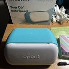 Cricut Joy - Smart Cutting Plotter With Extra Accessories And Vinyl