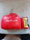 Muhammad Ali Signed Everlast Boxing Glove  - Jsa Loa - Very Nice   