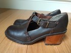 Vintage 1980s Wild Pair Chunky Mary Jane Heels 8b Brown Leather