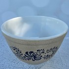 Pyrex Homestead 401 Mixing Bowl 1 5 Pint Blue Floral Tan Speckled Vintage