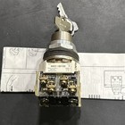 Allen-bradley 800t-h3103b T Selector Switch With Keys New 2pos Maint 2no 2nc