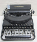 Vintage 1930s Underwood Noiseless 77 Typewriter   College Typing Textbook