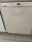 Kenmore Built-in White Dishwasher Display Screen Removable Filter Plastic Tub