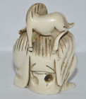 Antique Japanese Netsuke Intricately Carved Figure