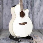 Takamine Gn37ce Acoustic electric  Pearl White