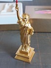 Vintage Estee Lauder Dazzling Gold Statue Of Liberty Solid Perfume Compact Box