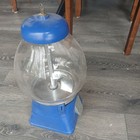 Wow    Vintage Regal silver King 1 Cent Gumball Vending Machine  