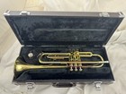 Used  Yamaha Japan Produced Ytr-2320 Bb Trumpet With Case Mouthpiece