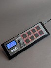 Akai Professional Mpx8 Mobile Sd Sample Player Midi 8-pad Usb Digital Lcd