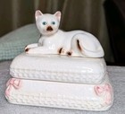 Vtg Seymour Mann 1993 Handpainted Siamese Kitty Cat Figurine Covered Trinket Box