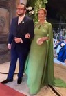 Green Chiffon Mother Of The Bride Dresses With Long Cape Train Evening Gown