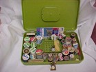 Vintage Wil-hold Wilson Mfg Sewing Thread And Bobbin Case Avocado Green With Acc