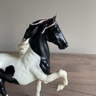 Traditional Breyer  827 Pinto American Saddlebred Black Tobiano White Red Ribbon