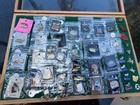 Vintage Travel Souvenir Pins W  Wood Display Hawaii Yosemite Usa Nos Lot Of 46