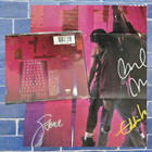 Pearl Jam   Signed  Cd   5 Members  ten