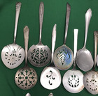 25 Pc Antique To Vintage Silverplated Tomato Spoons   Servers No Monograms