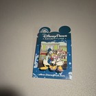 Disney Parks Adventure Pin Donald Duck   Daisy Duck From Disney Franchise