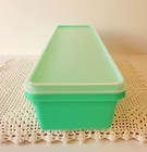 Vintage Tupperware Celery Keeper Thin-stor Container Jadeite Green  892 W lid