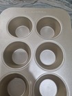 Williams Sonoma Goldtouch Pro 6 Pieces  Nonstick Aluminum Bakeware Gold
