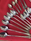  32  Vintage Silver Plated Spoons Table Ice Tea Grapefruit Rogers Argyle   Knife